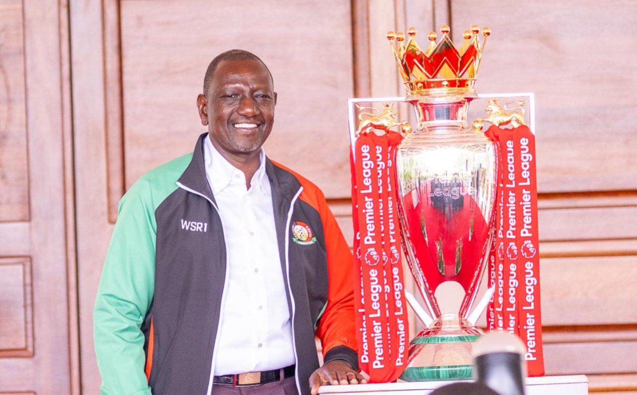 File image of President William Ruto with the EPL trophy at State House.